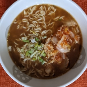 簡単キムチ味噌ラーメン